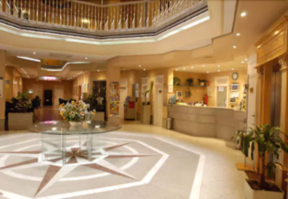 Hotel Los Delfines La Manga del Mar Menor Kültér fotó