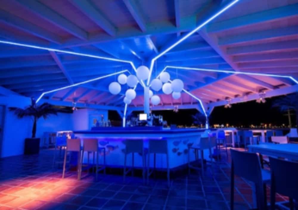 Hotel Los Delfines La Manga del Mar Menor Kültér fotó